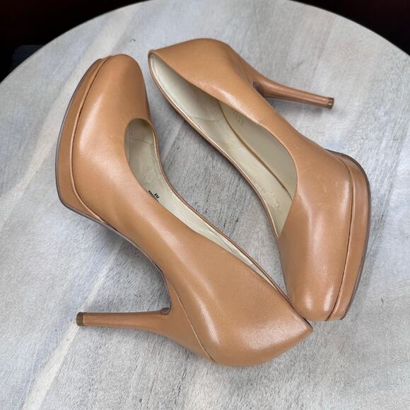 Nine West Kristal Womens Pumps Size 8 Tan Leather Slip On Almond Toe Heels - Picture 4 of 14